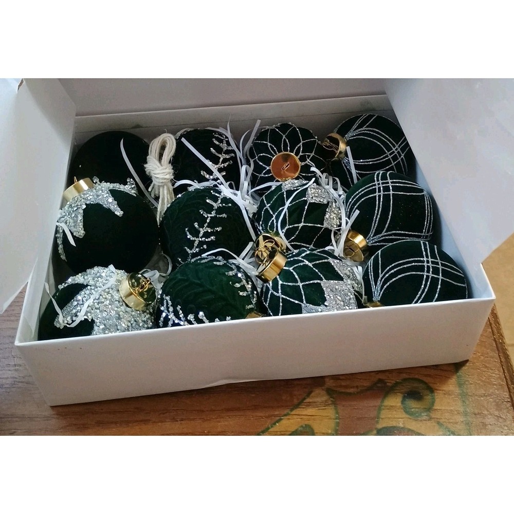 XMAS Christmas Green Velvet Ornaments 12 Gold‎ White Accents Sequins Glitter NIB